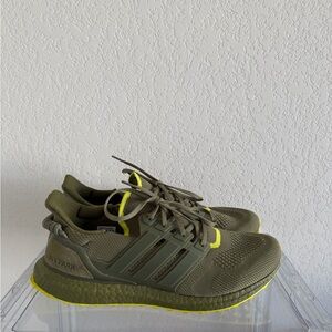 Adidas Ivy Park Olive Green Running Shoes (Size 11.5)